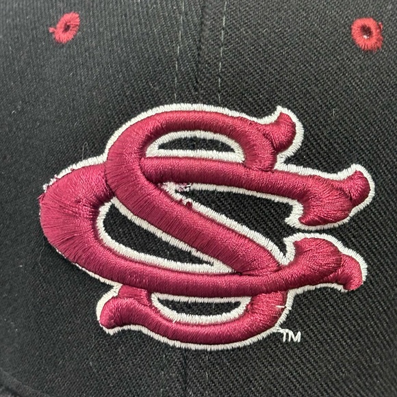 Retro University of South Carolina Fighting Gamecocks Cap - Picture 6 of 15